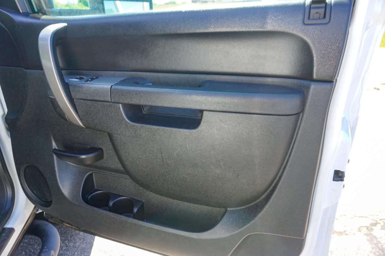 Chevrolet Silverado 2500HD 4WD Crew Cab 153.7" LT 2013