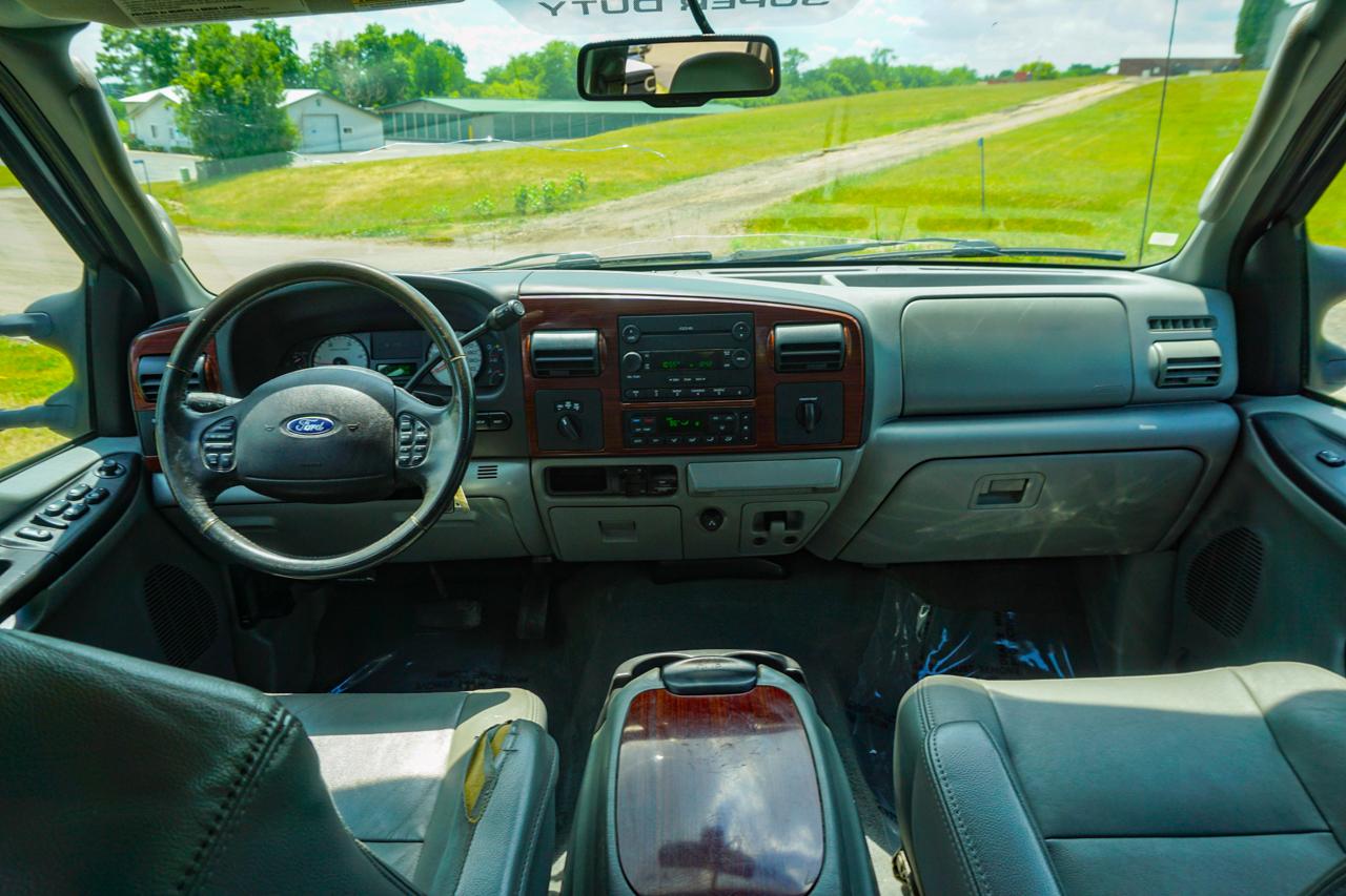Ford Super Duty F-350 SRW 4WD Crew Cab 156" Lariat 2007