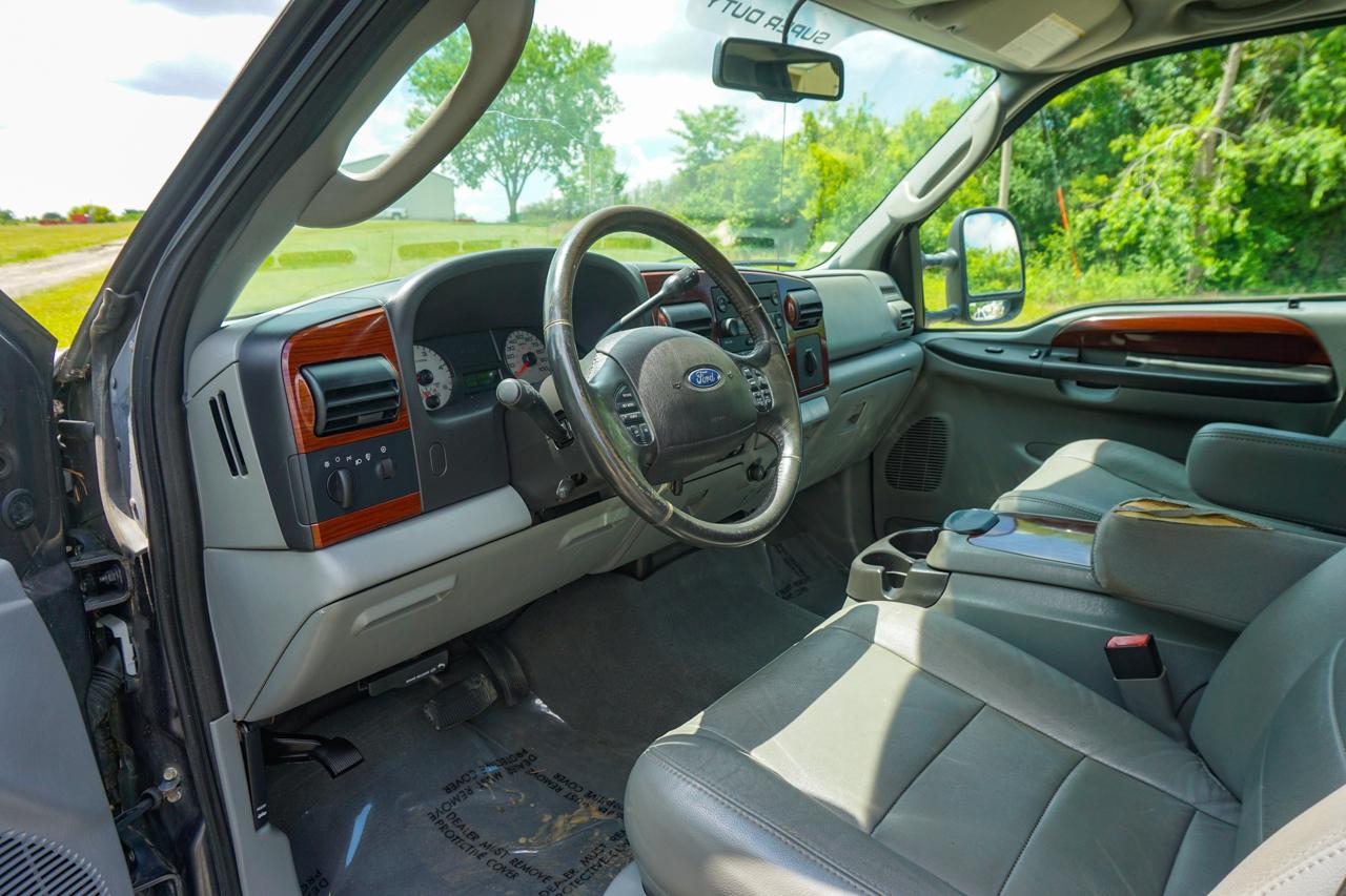 Ford Super Duty F-350 SRW 4WD Crew Cab 156" Lariat 2007