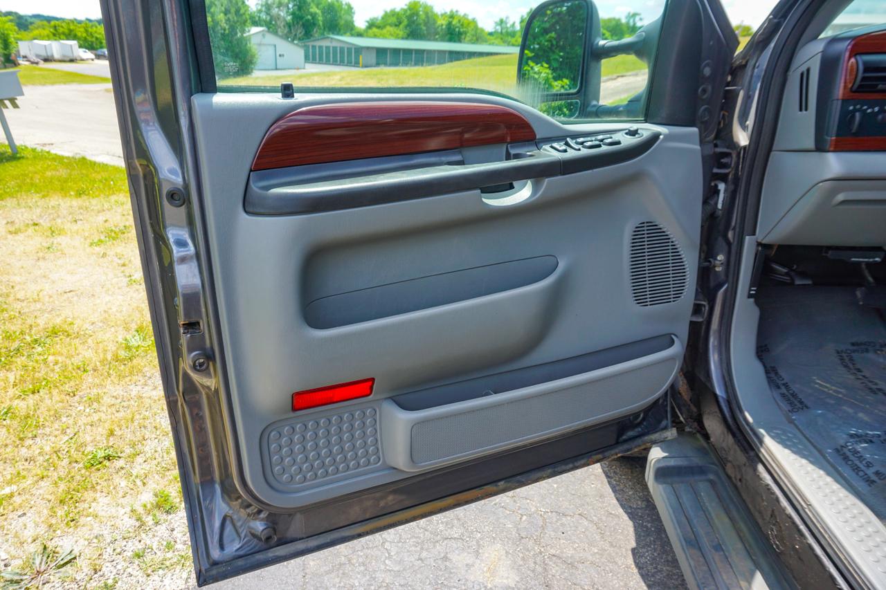 Ford Super Duty F-350 SRW 4WD Crew Cab 156" Lariat 2007