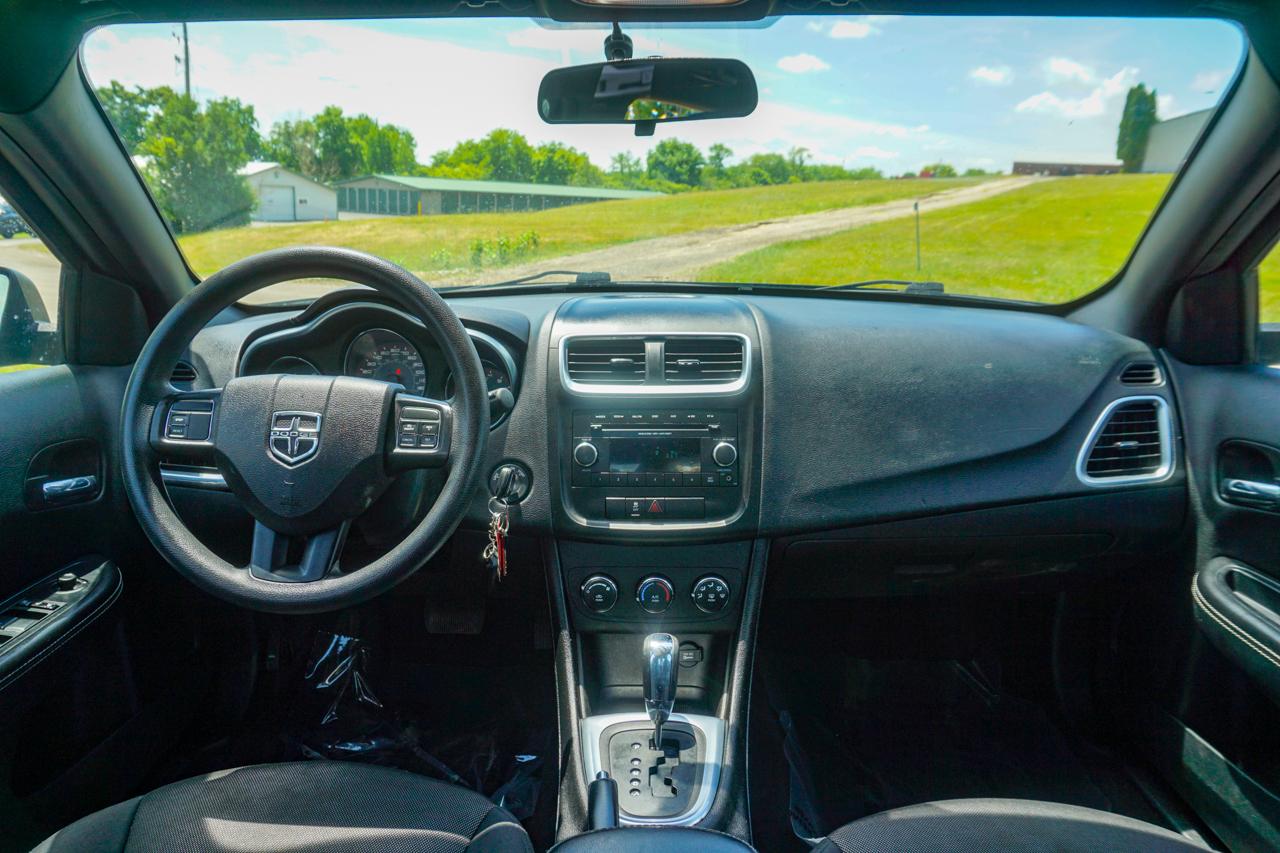 Dodge Avenger 4dr Sdn SE V6 2013