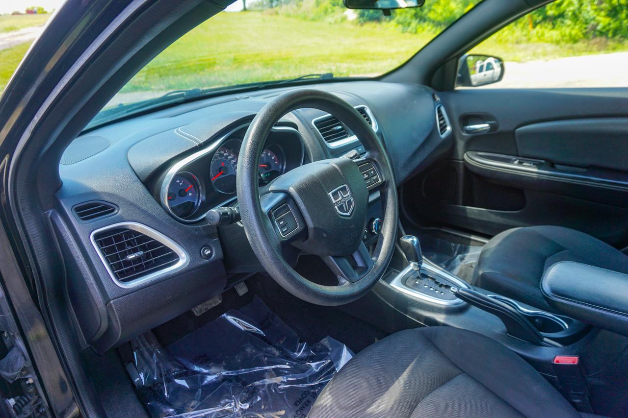 Dodge Avenger 4dr Sdn SE V6 2013