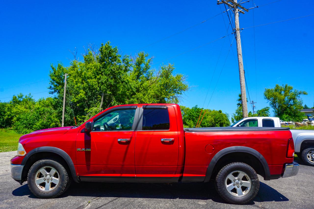 Dodge Ram 1500 4WD Quad Cab 140.5" SLT 2010