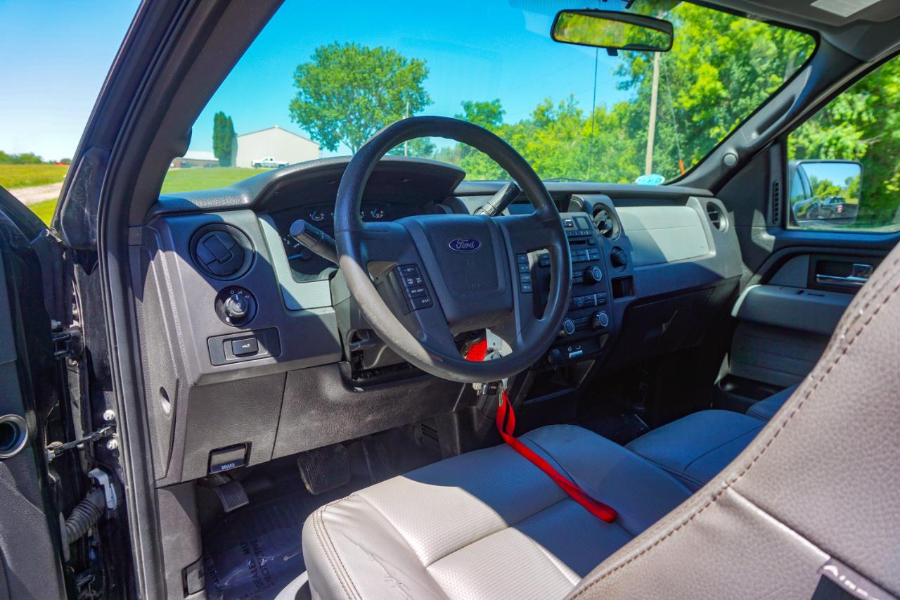 Ford F-150 4WD SuperCab 145" Lariat 2013