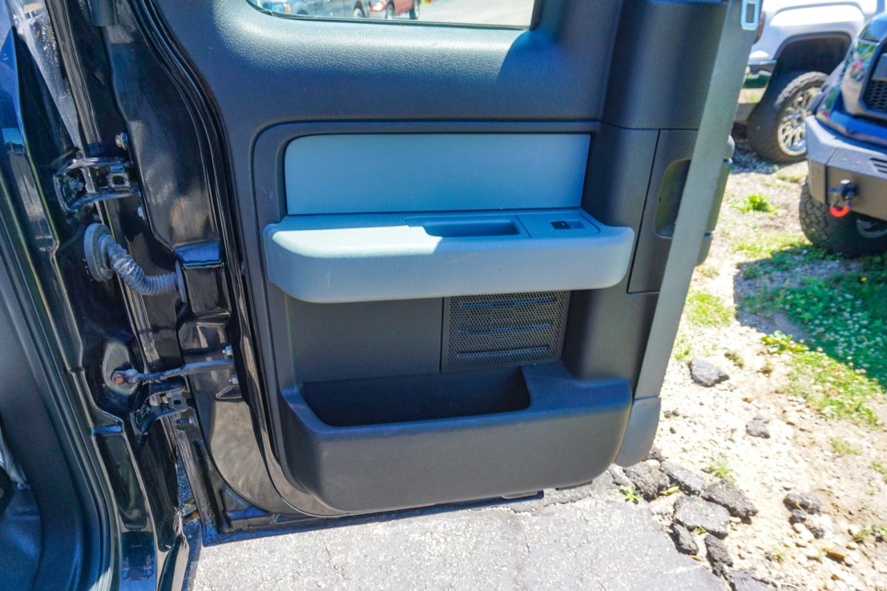 Ford F-150 4WD SuperCab 145" Lariat 2013