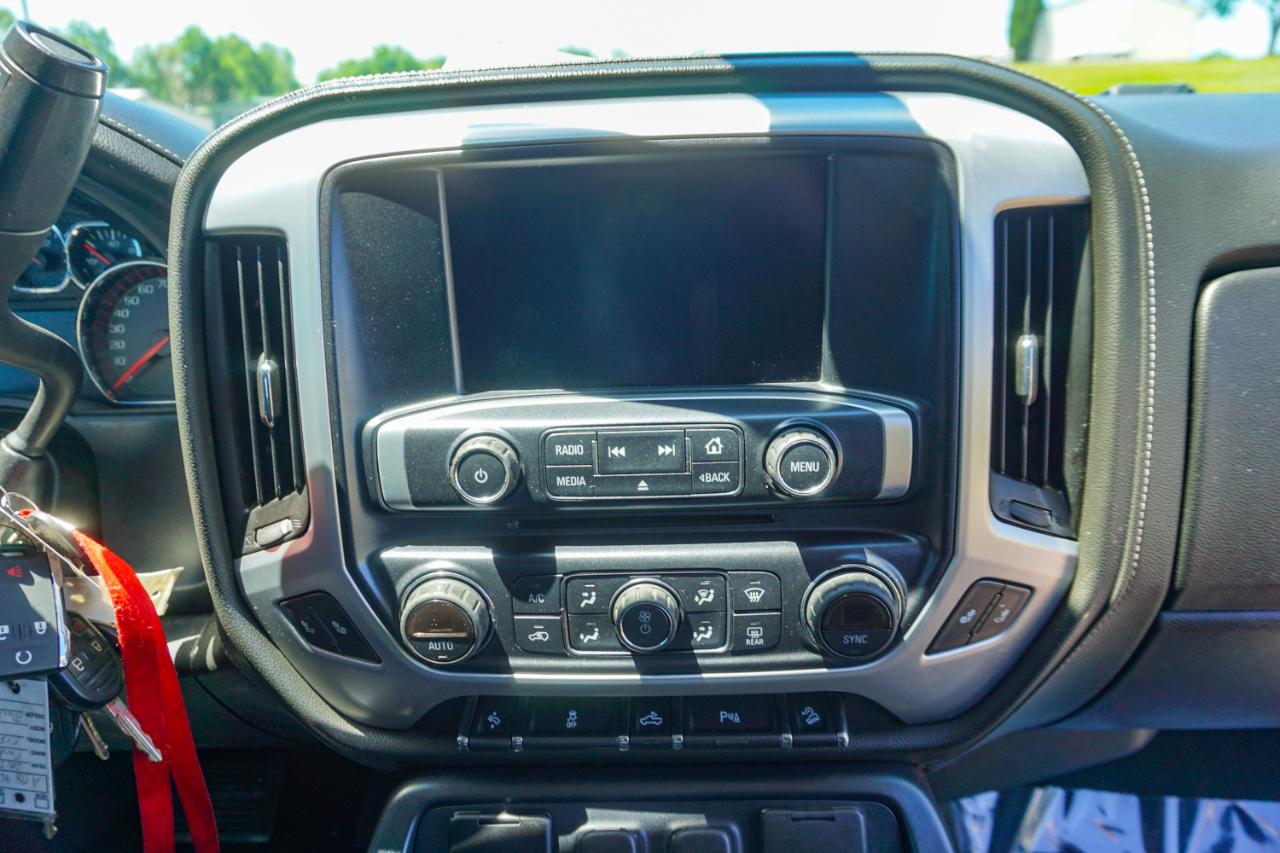 GMC Sierra 1500 4WD Crew Cab 143.5" SLT 2016