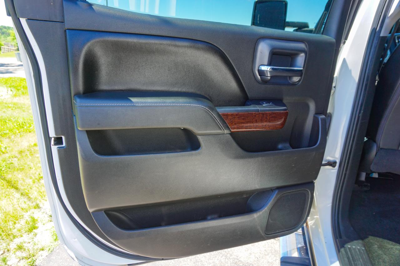 GMC Sierra 1500 4WD Crew Cab 143.5" SLT 2016