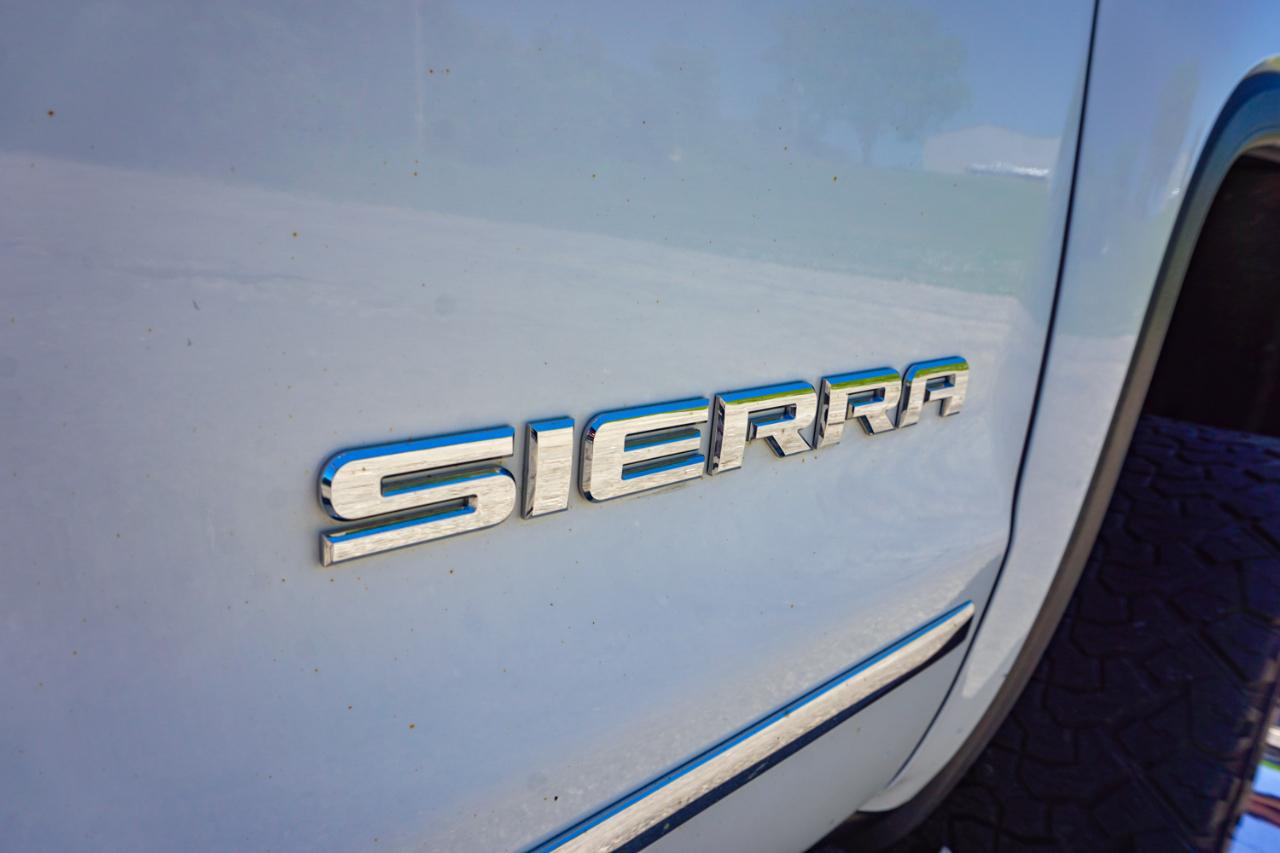GMC Sierra 1500 4WD Crew Cab 143.5" SLT 2016