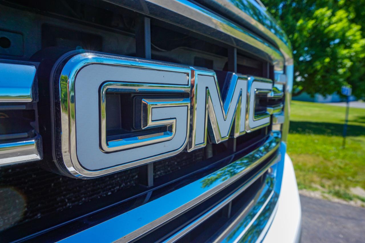 GMC Sierra 1500 4WD Crew Cab 143.5" SLT 2016