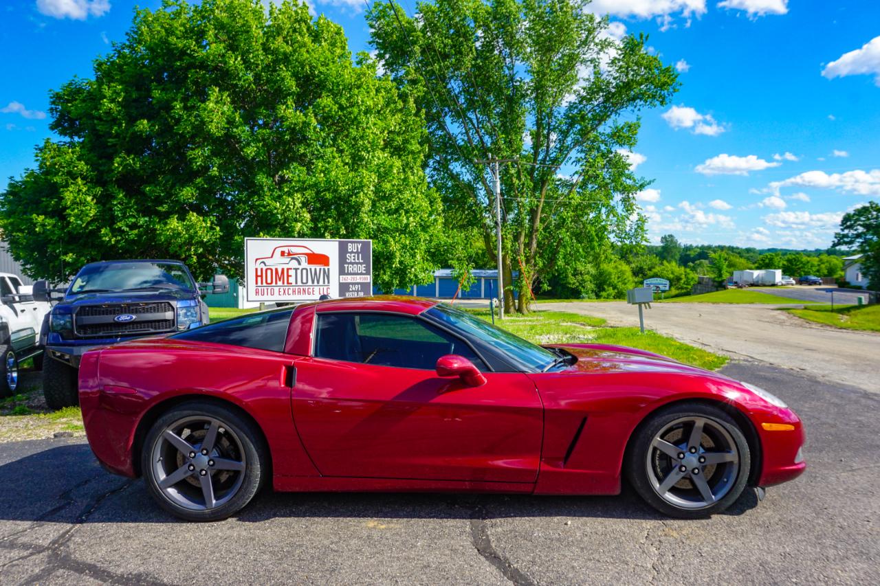 Chevrolet Corvette 2dr Cpe 2005