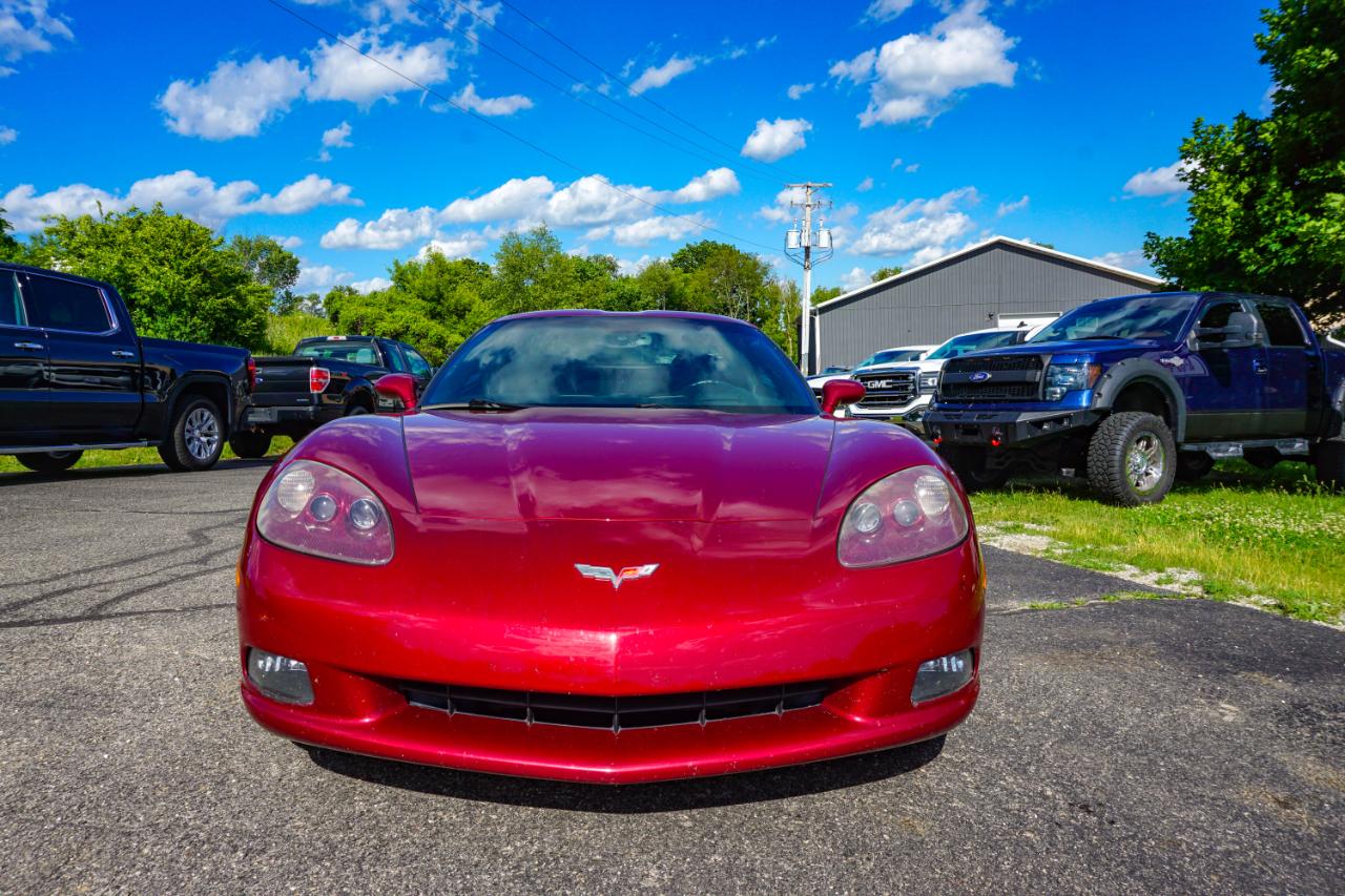 Chevrolet Corvette 2dr Cpe 2005