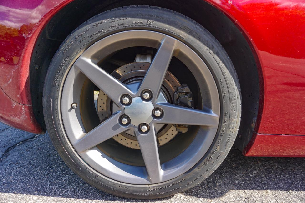 Chevrolet Corvette 2dr Cpe 2005