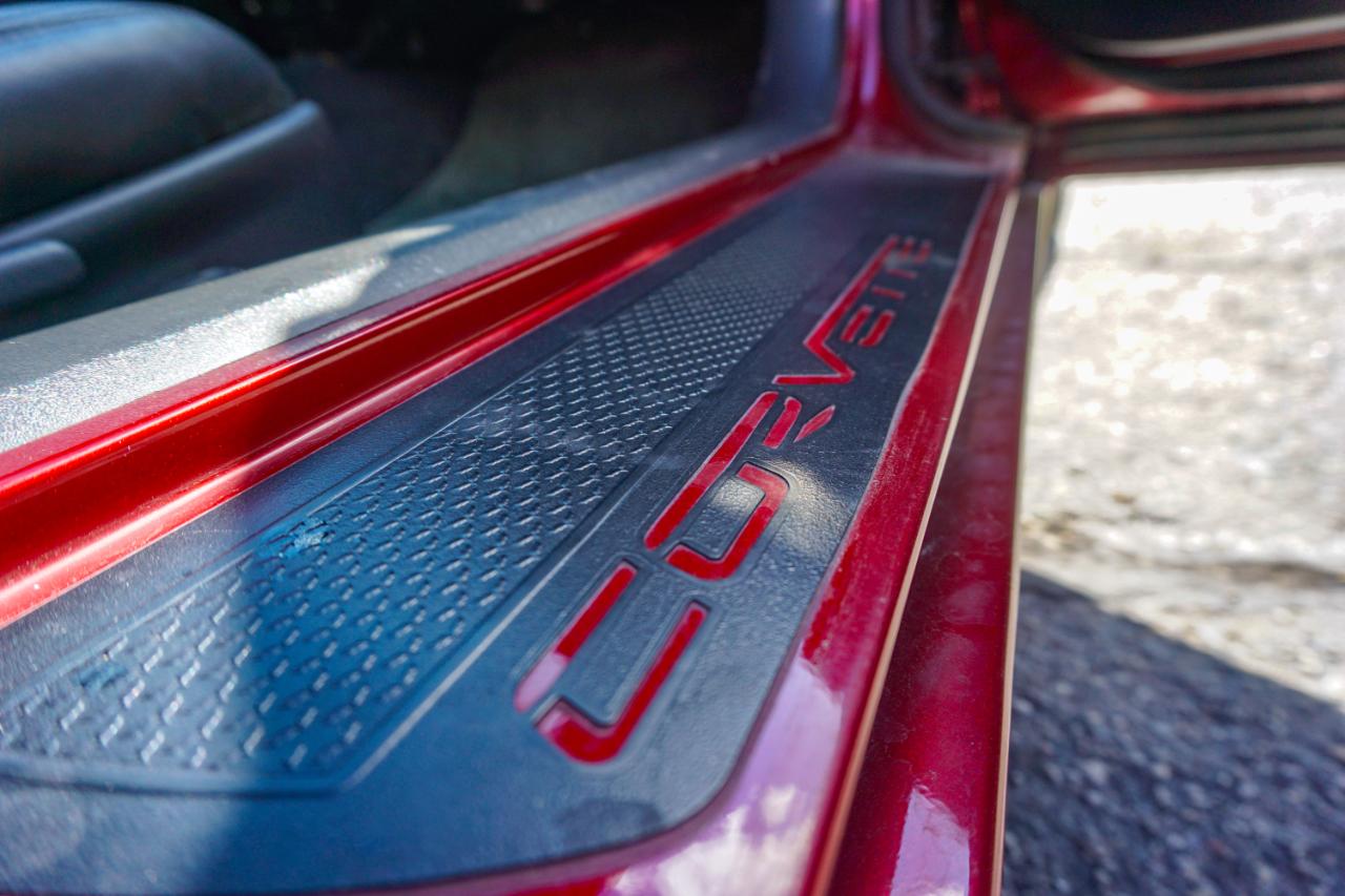 Chevrolet Corvette 2dr Cpe 2005