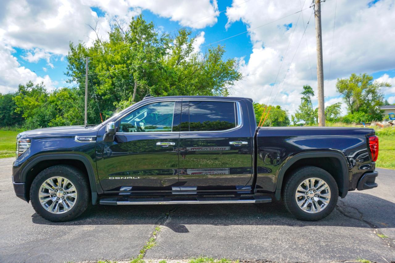 GMC Sierra 1500 4WD Crew Cab 147" Denali 2023