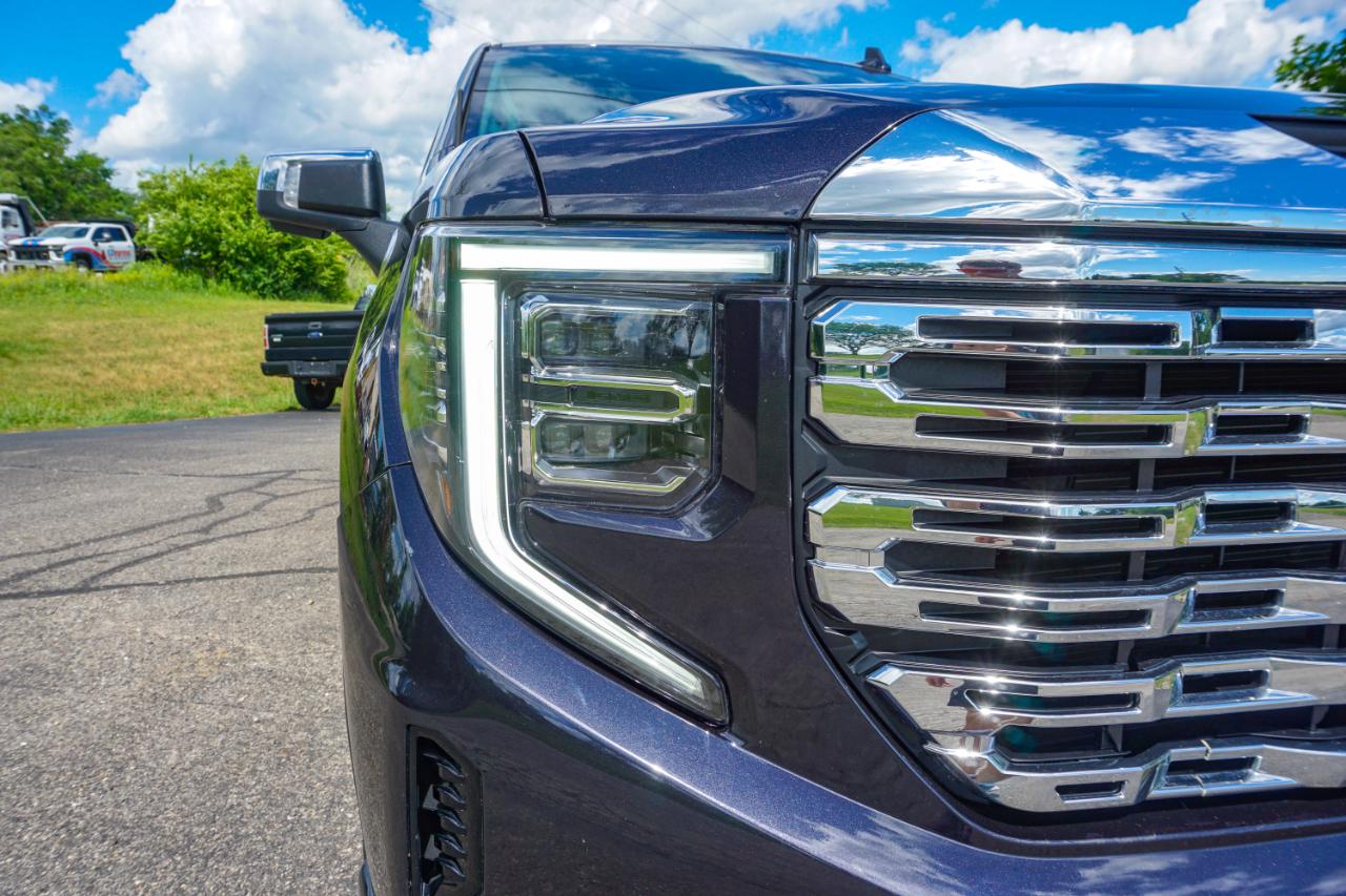 GMC Sierra 1500 4WD Crew Cab 147" Denali 2023