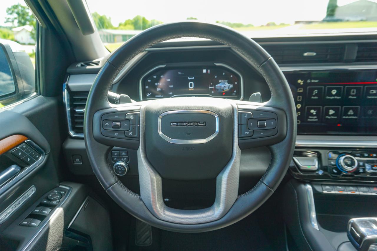 GMC Sierra 1500 4WD Crew Cab 147" Denali 2023
