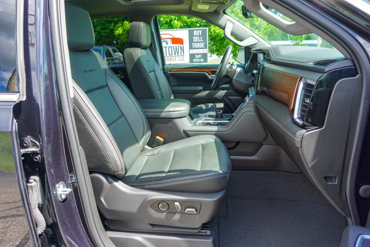 GMC Sierra 1500 4WD Crew Cab 147" Denali 2023