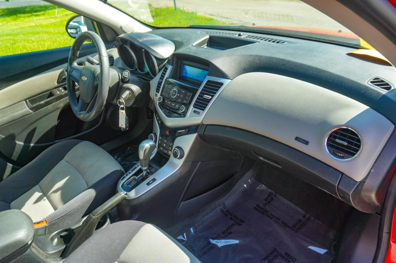 Chevrolet Cruze 4dr Sdn Auto LS 2014