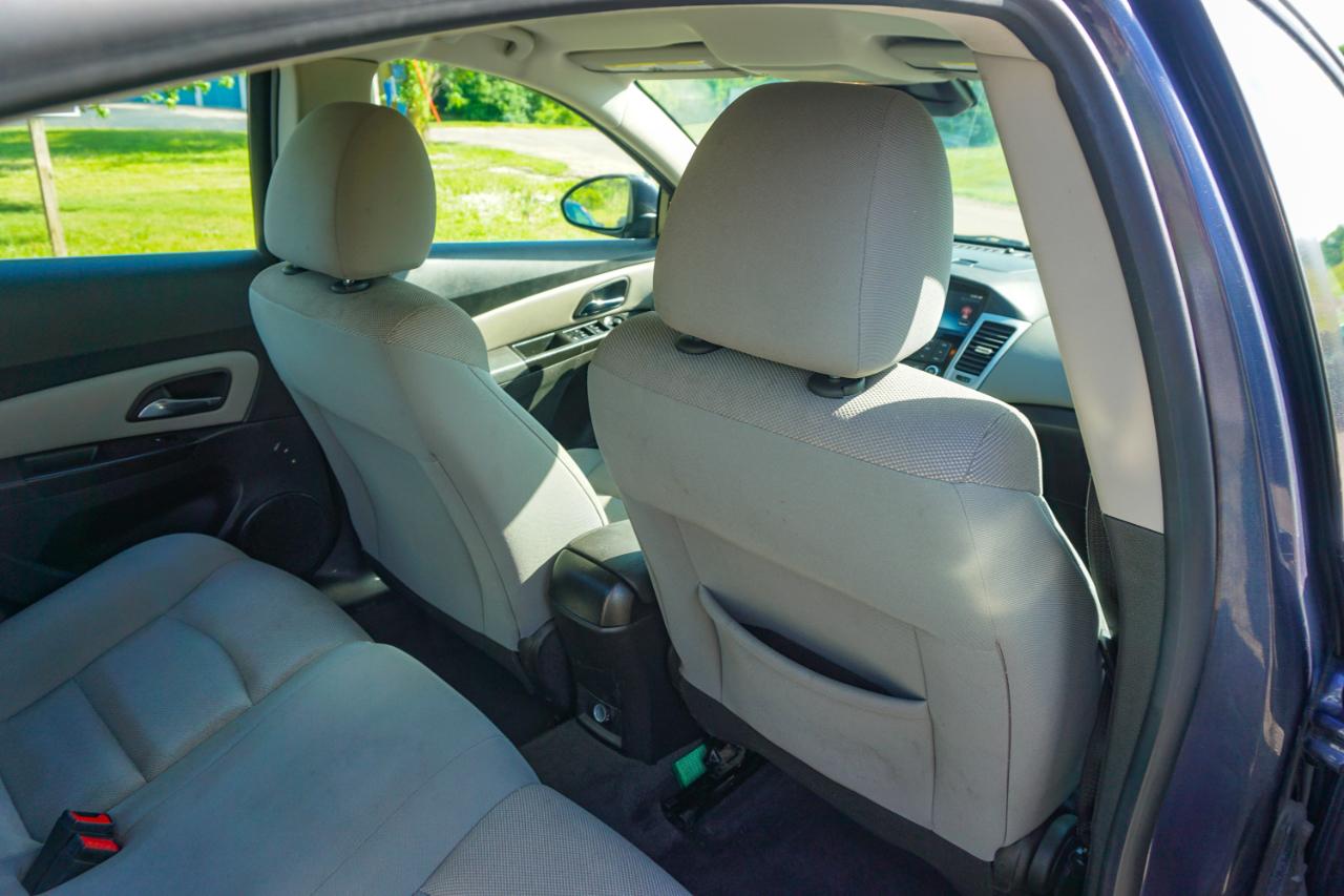 Chevrolet Cruze 4dr Sdn Auto ECO 2013