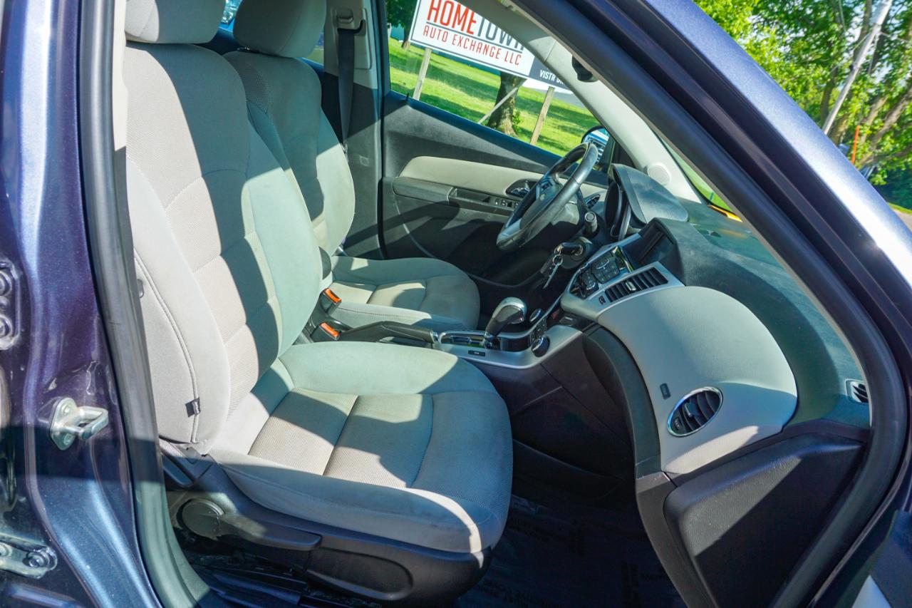 Chevrolet Cruze 4dr Sdn Auto ECO 2013