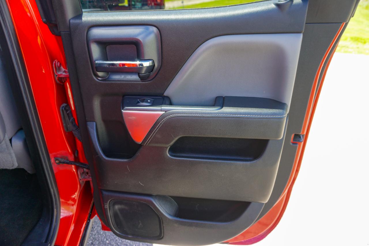 Chevrolet Silverado 3500HD Built After Aug 14 4WD Double Cab 158.1" LT 2015