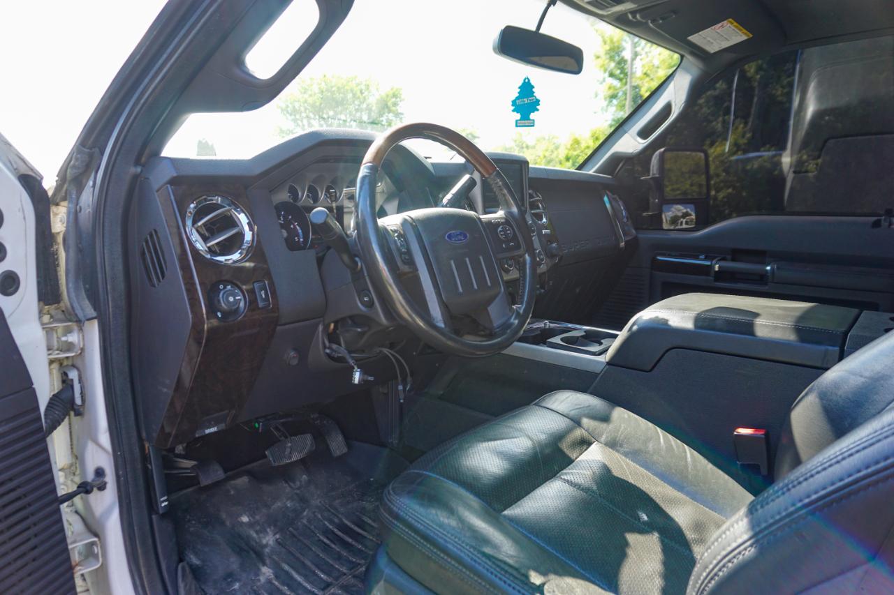Ford Super Duty F-250 SRW 4WD Crew Cab 172" Platinum 2015