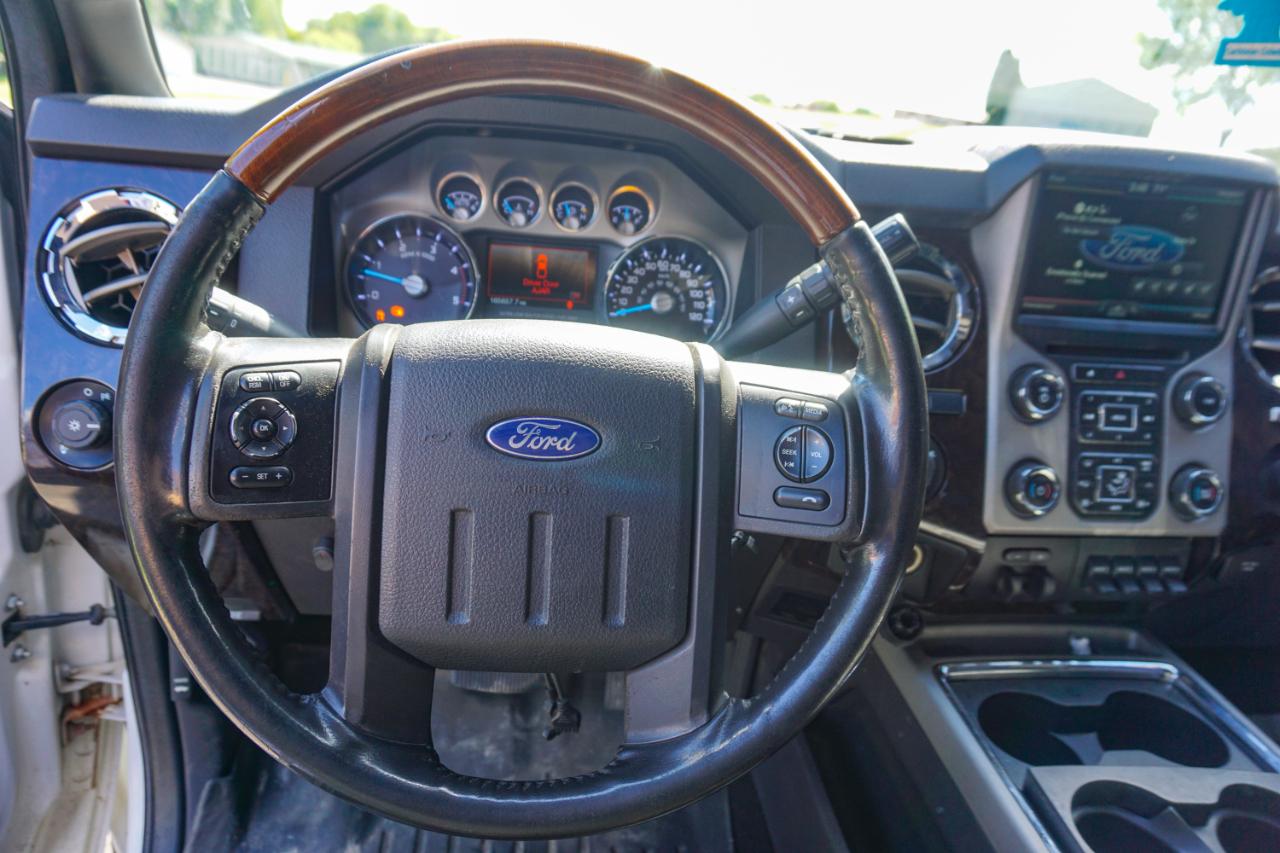Ford Super Duty F-250 SRW 4WD Crew Cab 172" Platinum 2015