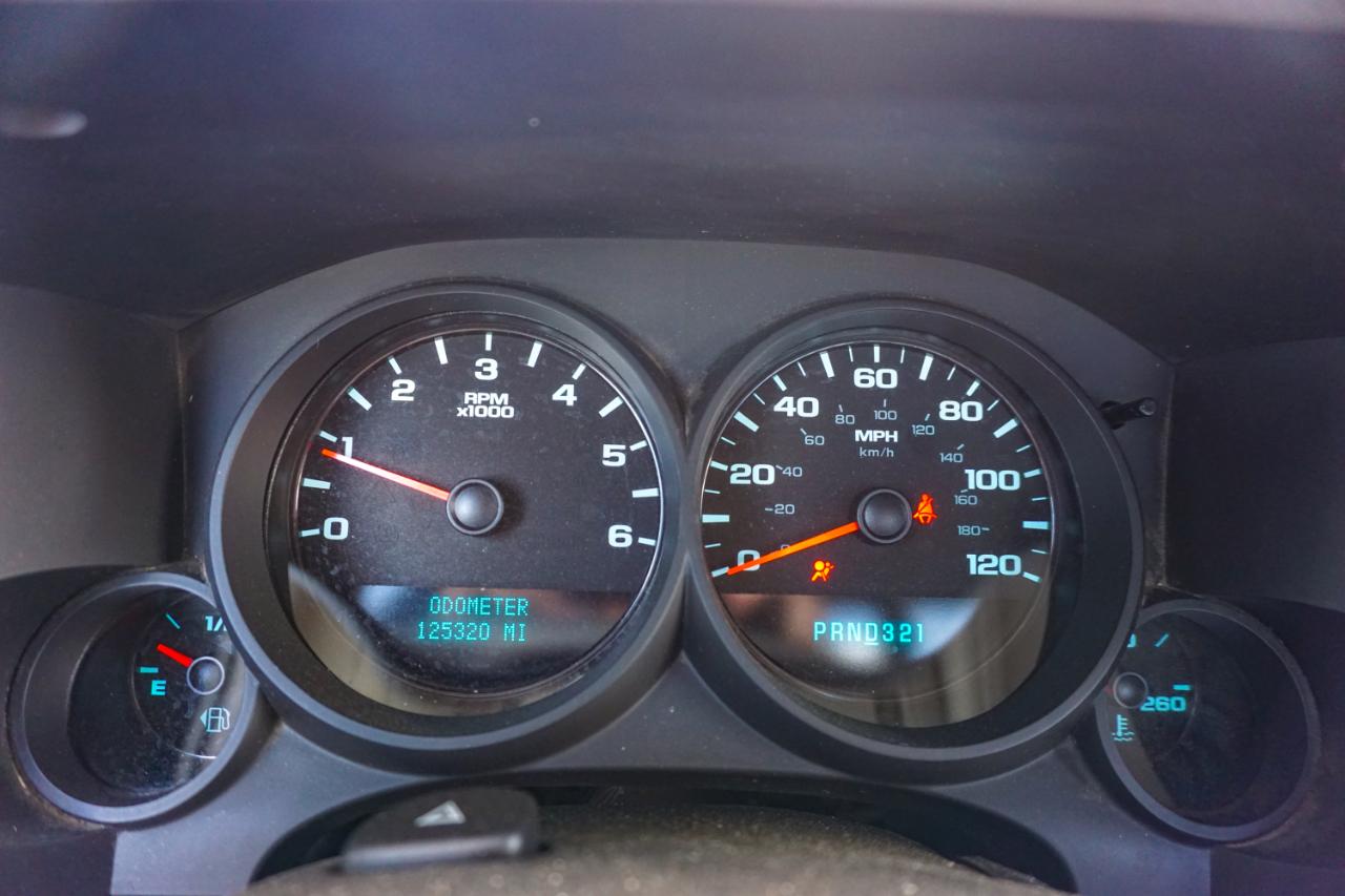 Chevrolet Silverado 1500 4WD Reg Cab 133.0" Work Truck 2008