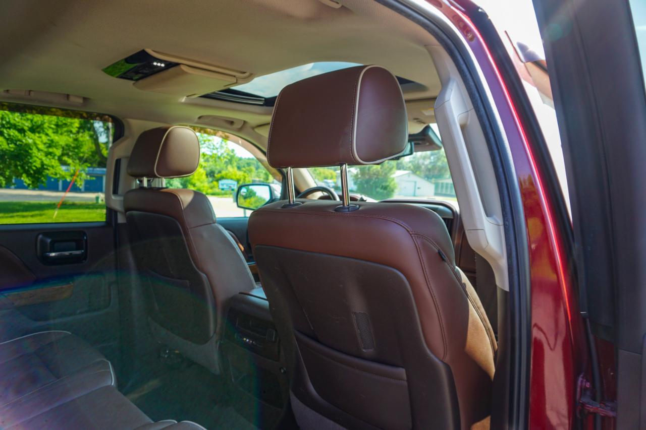 Chevrolet Silverado 1500 4WD Crew Cab 143.5" High Country 2014