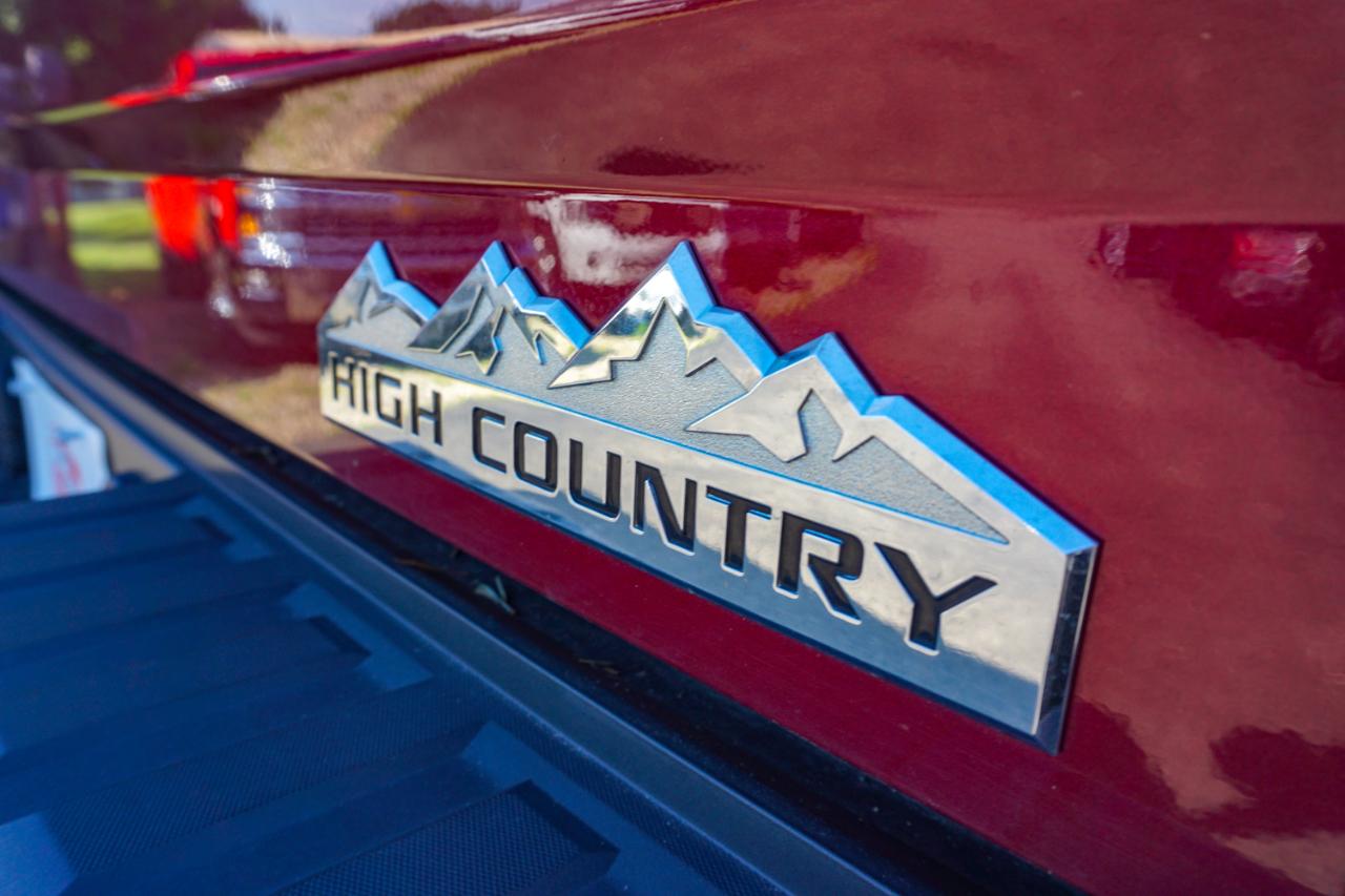 Chevrolet Silverado 1500 4WD Crew Cab 143.5" High Country 2014