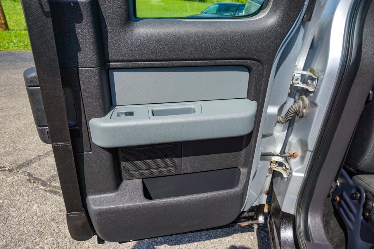 Ford F-150 4WD SuperCab 145" Lariat 2014