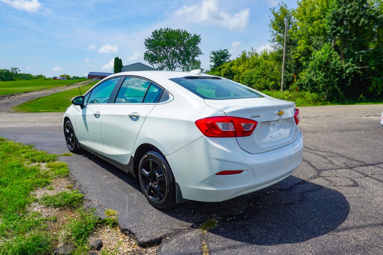 Chevrolet Cruze 4dr Sdn 1.4L LT w/1SD 2017