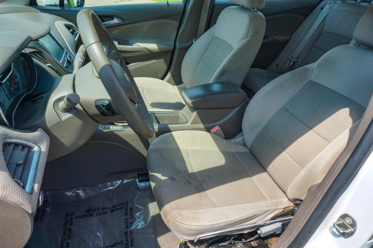 Chevrolet Cruze 4dr Sdn 1.4L LT w/1SD 2017