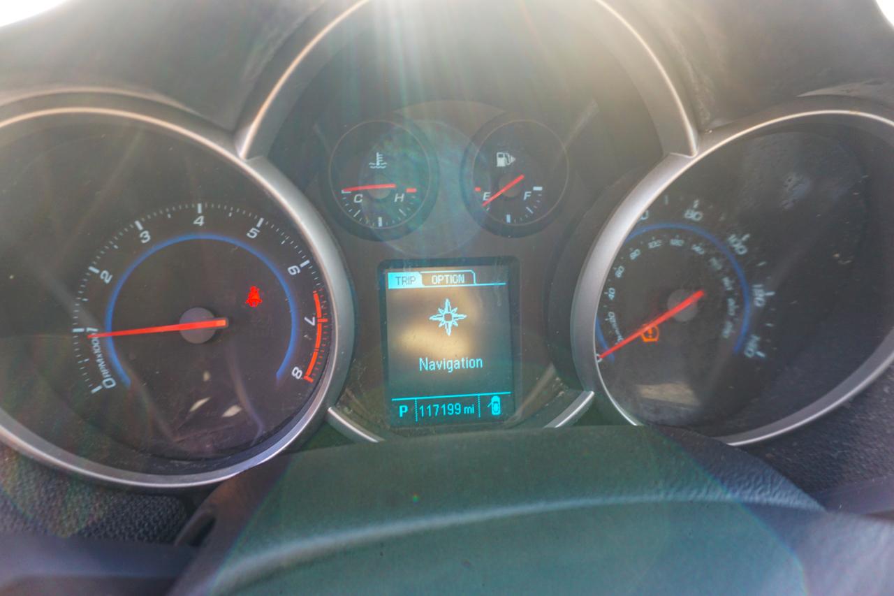 Chevrolet Cruze 4dr Sdn Auto 1LT 2013