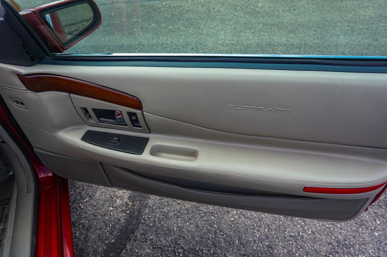 Cadillac Eldorado 2dr Touring Cpe 1999