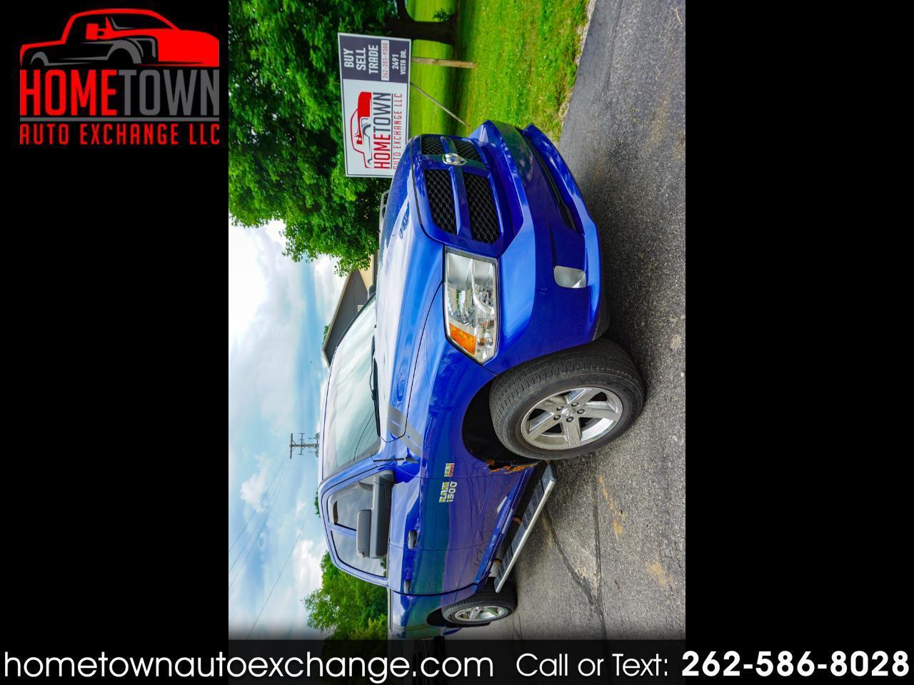 RAM 1500 4WD Crew Cab 140.5" Express 2015