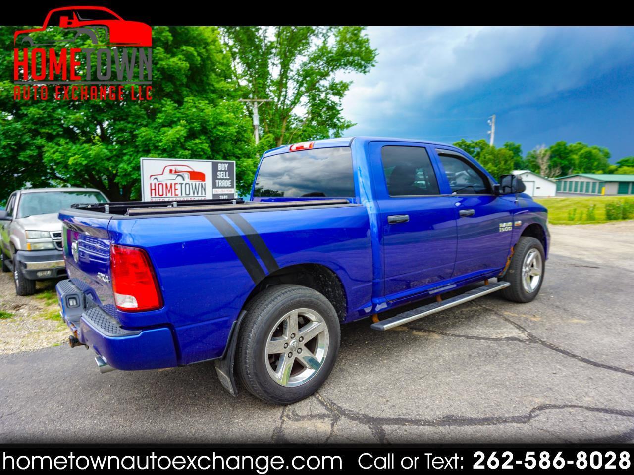 2015 RAM 1500 4WD Crew Cab 140.5" Express