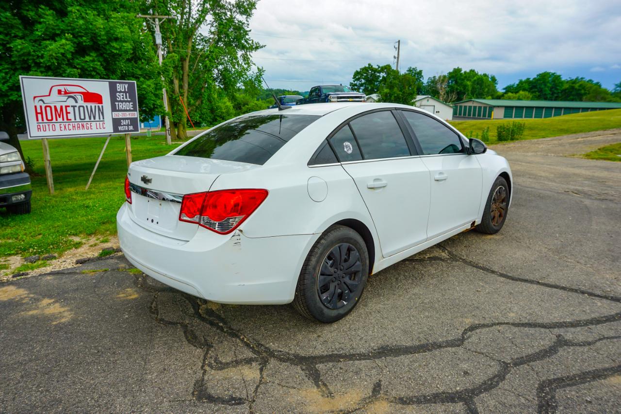 Chevrolet Cruze 4dr Sdn LS 2012