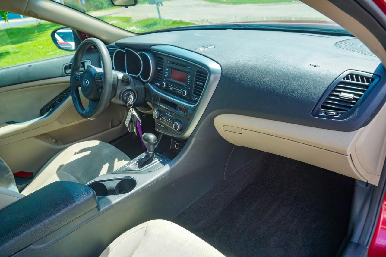 Kia Optima 4dr Sdn LX 2015