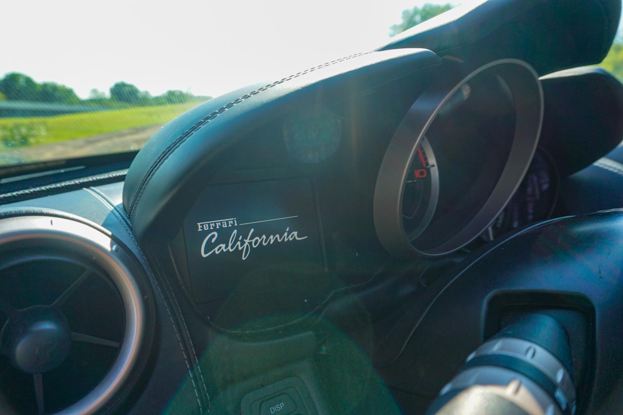 Ferrari California 2dr Conv 2011