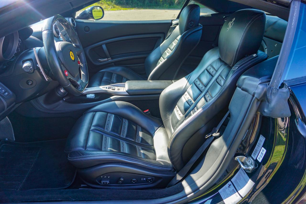 Ferrari California 2dr Conv 2011