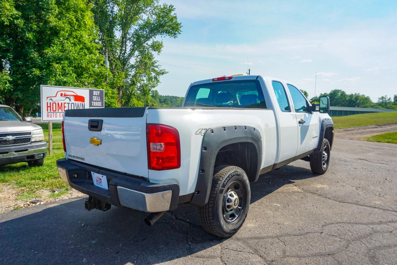 Chevrolet Silverado 2500HD 4WD Ext Cab 144.2" Work Truck 2011