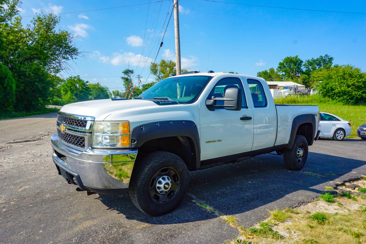 Chevrolet Silverado 2500HD 4WD Ext Cab 144.2" Work Truck 2011