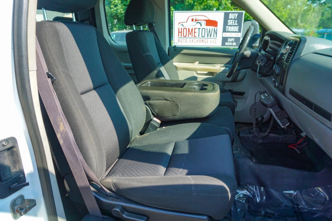 Chevrolet Silverado 2500HD 4WD Ext Cab 144.2" Work Truck 2011