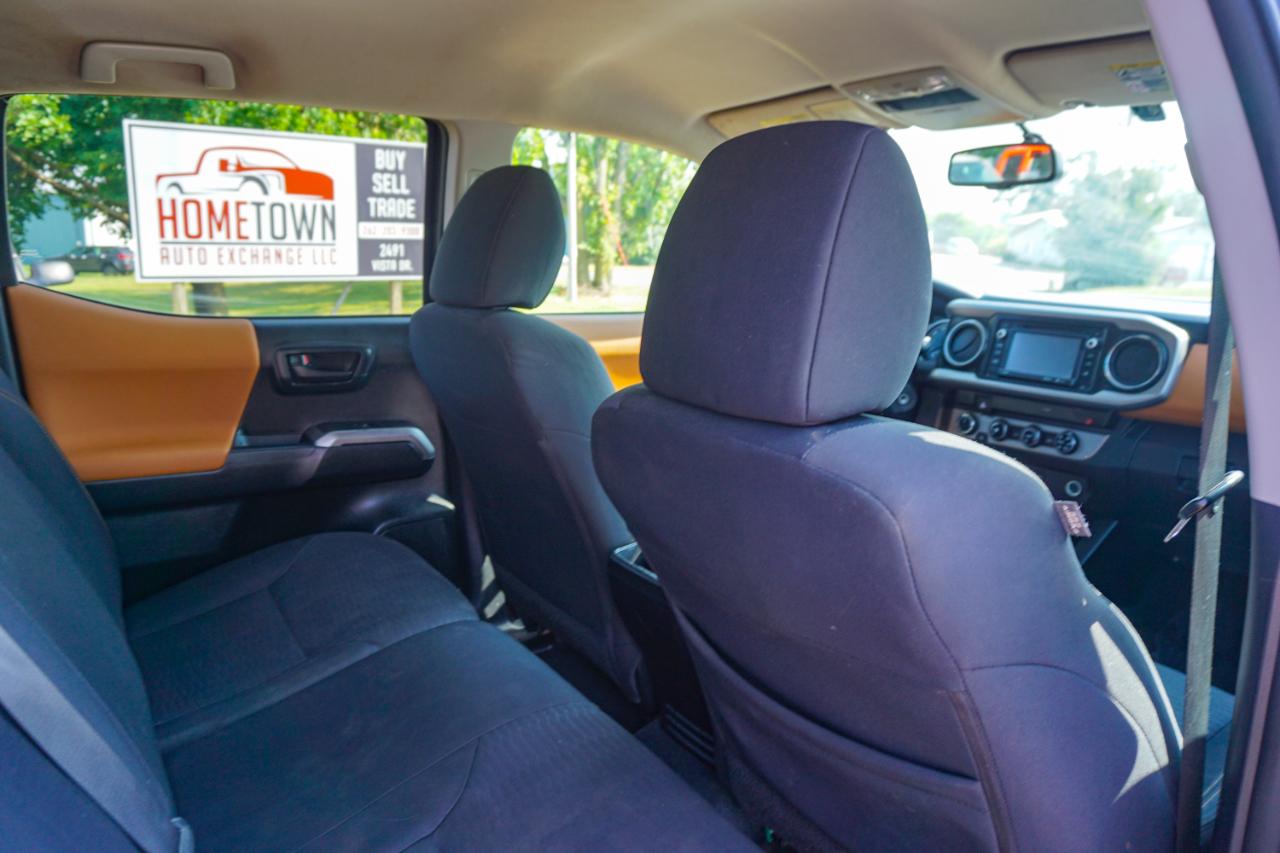 Toyota Tacoma 4WD Double Cab V6 MT TRD Off Road (Natl) 2016