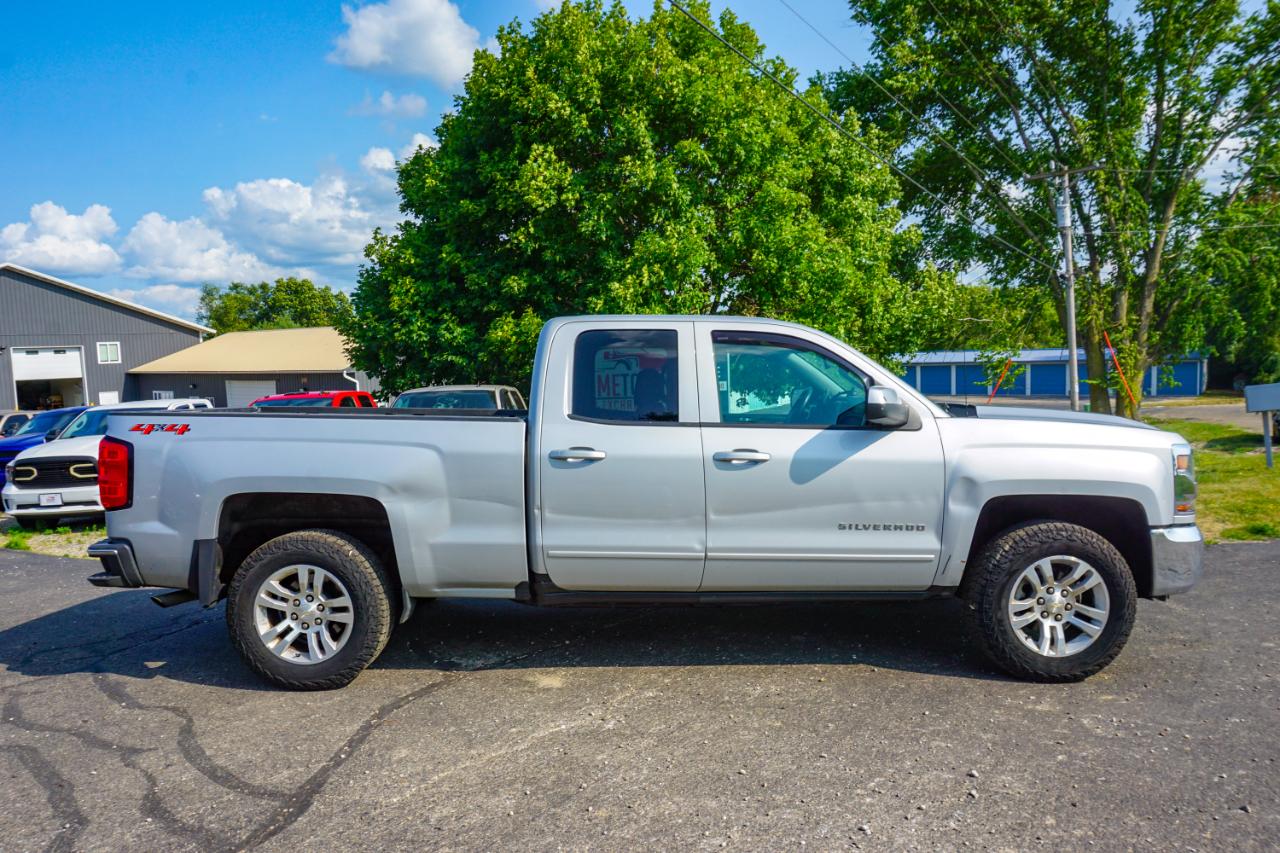 Chevrolet Silverado 1500 4WD Double Cab 143.5" LT w/1LT 2018