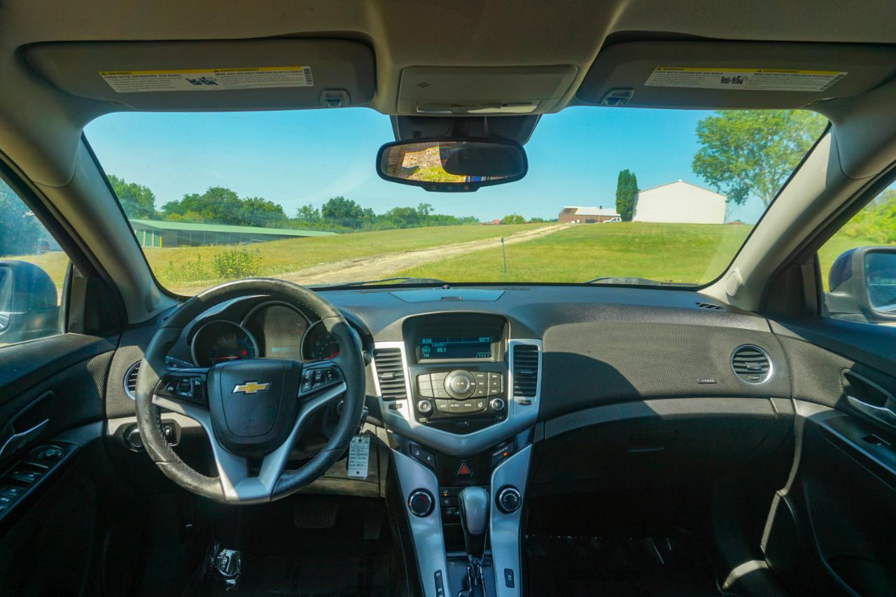 Chevrolet Cruze 4dr Sdn Auto 1LT 2013