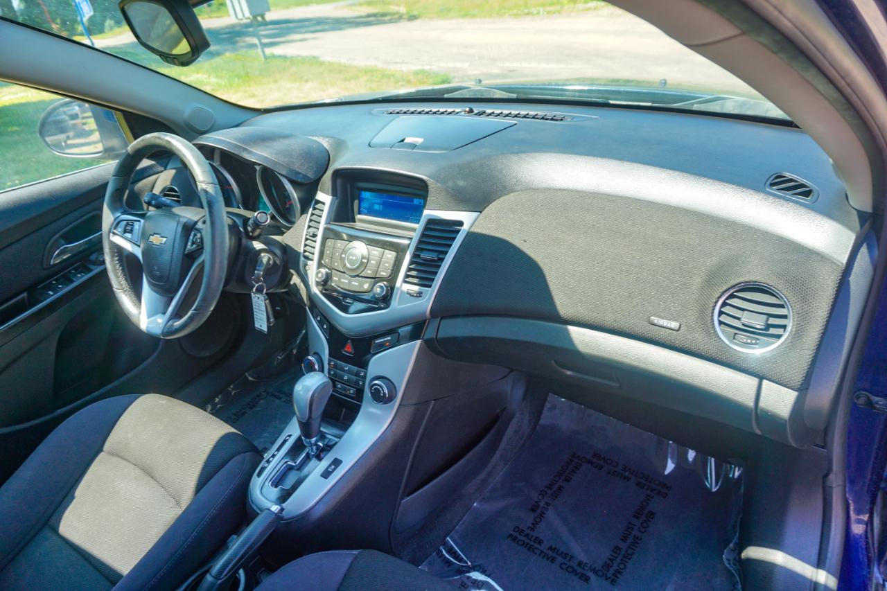 Chevrolet Cruze 4dr Sdn Auto 1LT 2013
