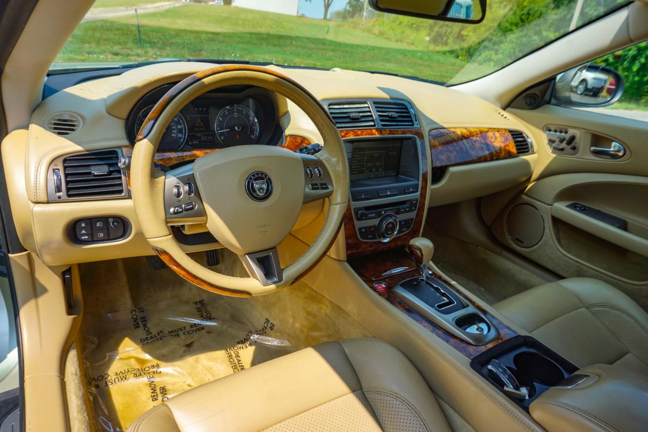 Jaguar XK 2dr Convertible 2007