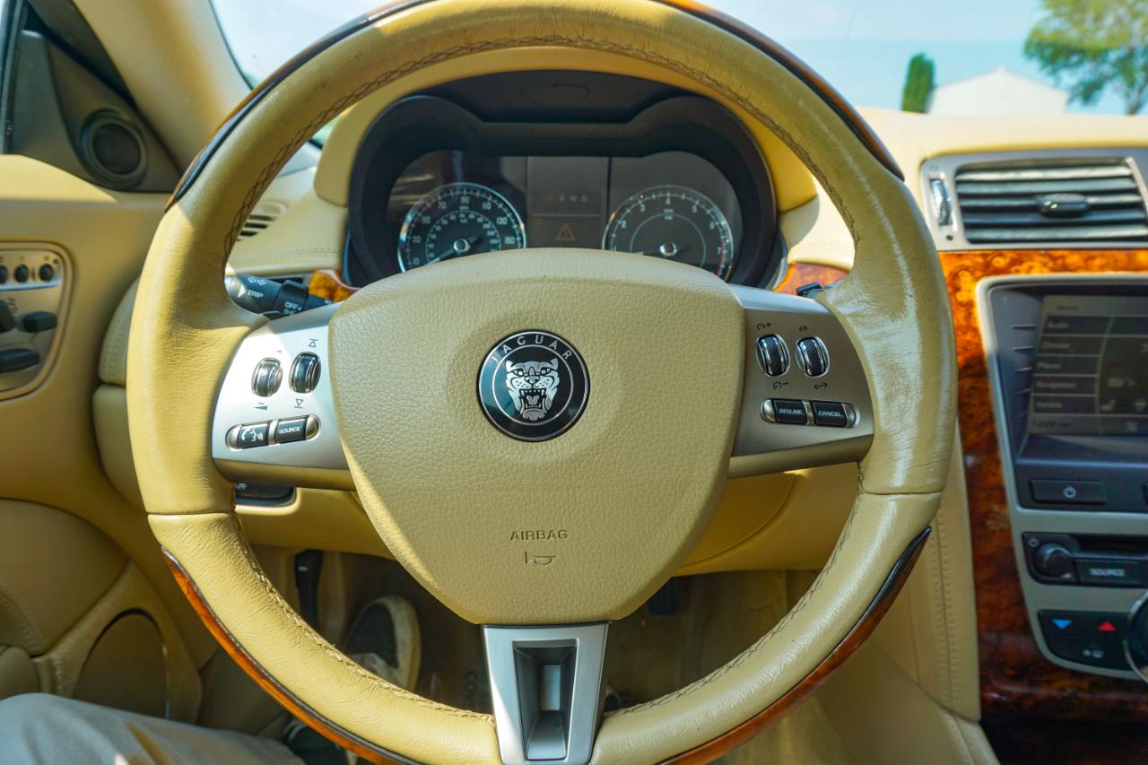 Jaguar XK 2dr Convertible 2007